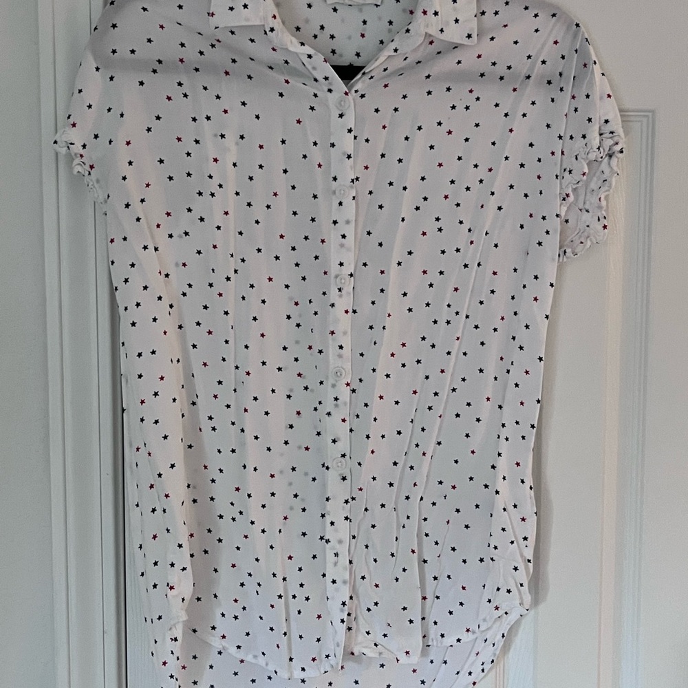 beachlunchlounge White Star Print Button Down Shirt